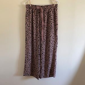 Pink Blush/Listicle cropped cheetah print pants   size: L